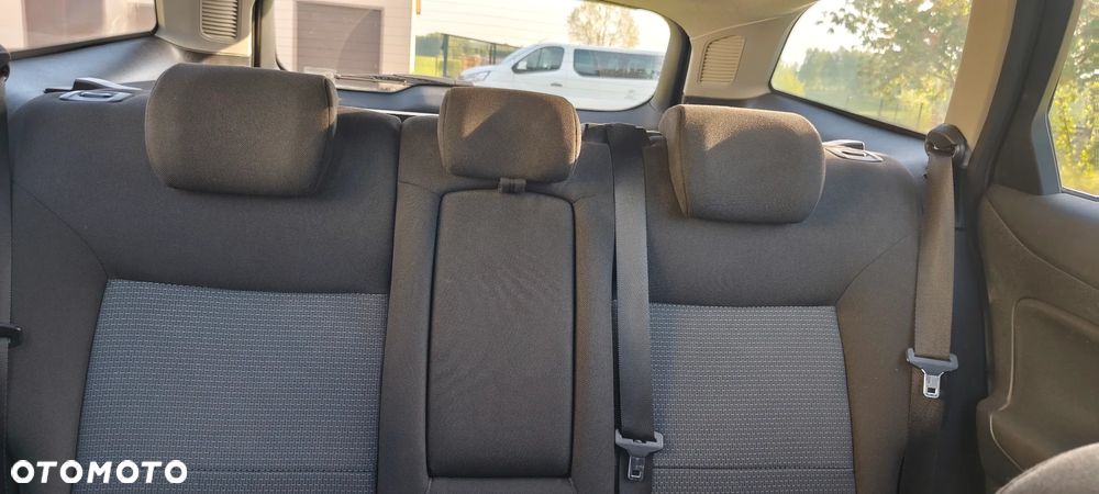 Ford Mondeo - 11