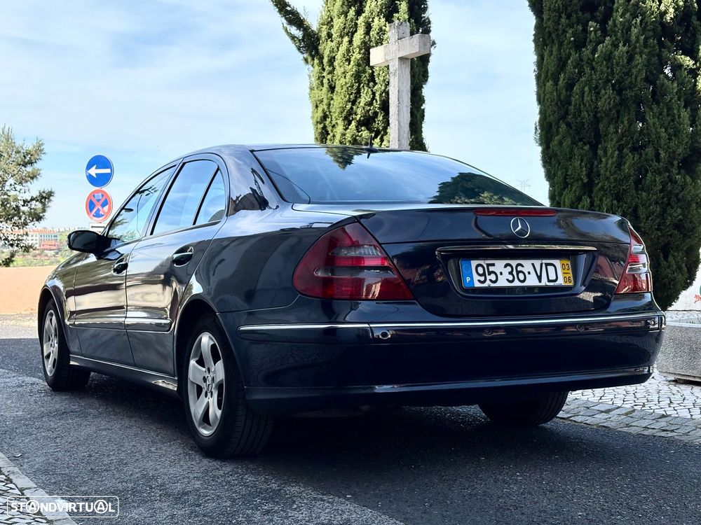 Mercedes-Benz E 220 CDI Avantgarde Aut. - 4