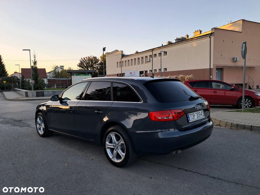 Audi A4 Avant 2.0 TDI DPF Attraction - 3