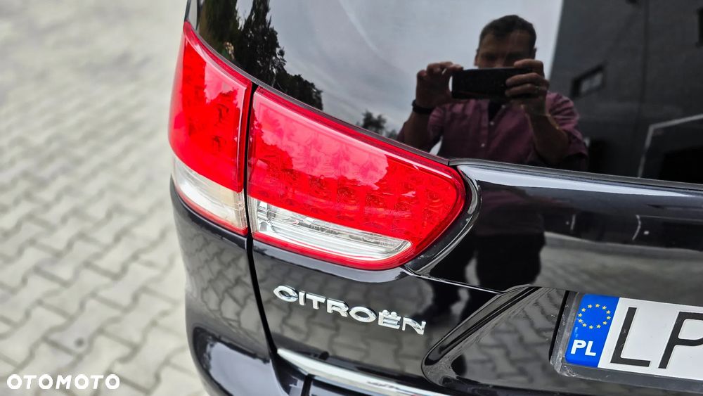 Citroën C-Crosser 2.2 HDi Exclusive - 12