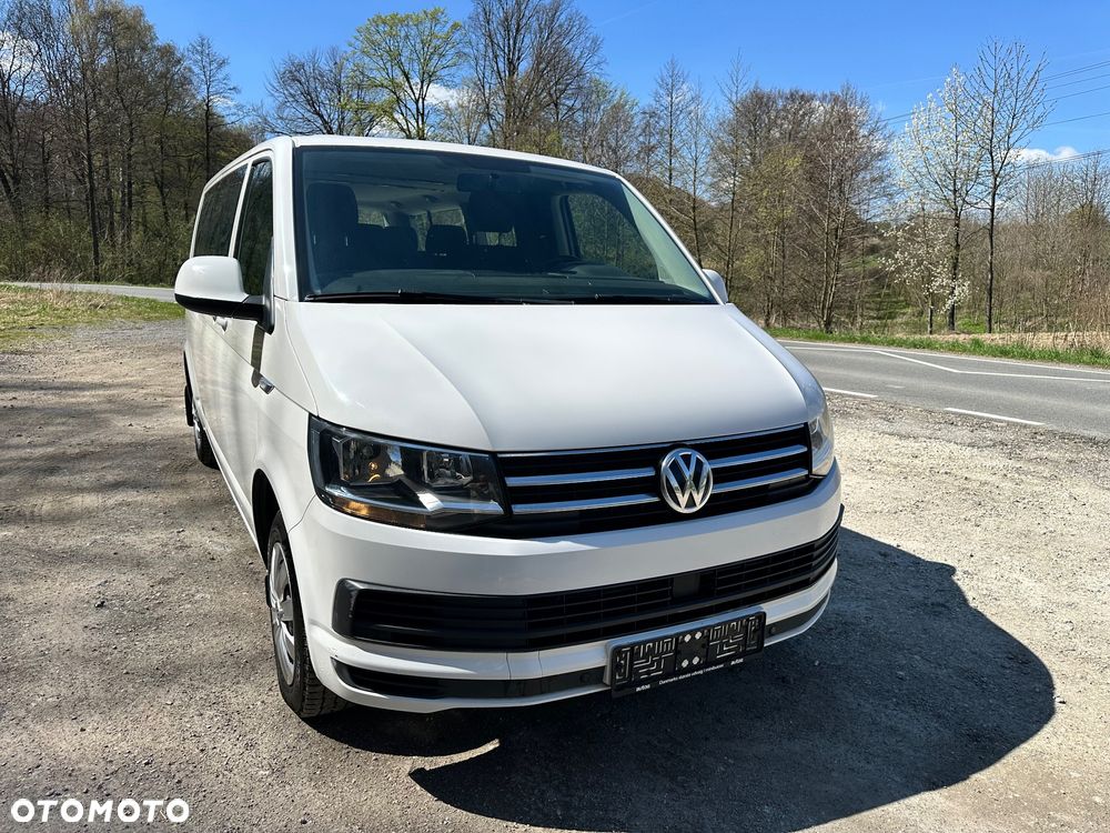 Volkswagen Caravelle - 20