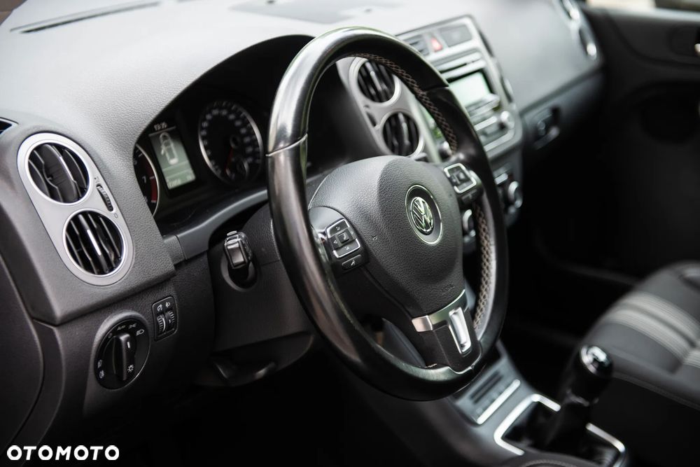Volkswagen Golf Plus 1.2 TSI MATCH - 17