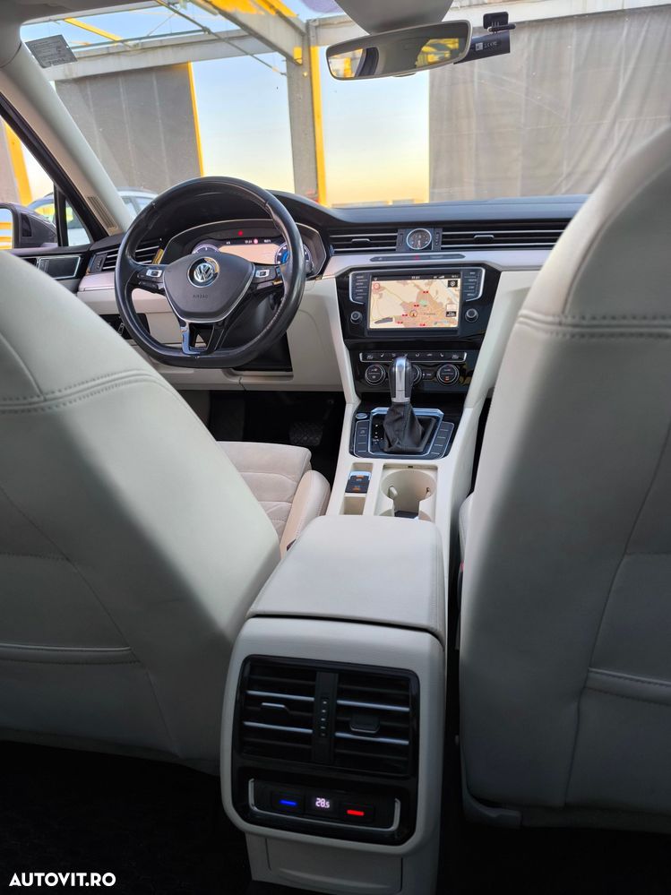 Volkswagen Passat 2.0 TDI SCR DSG Highline - 7