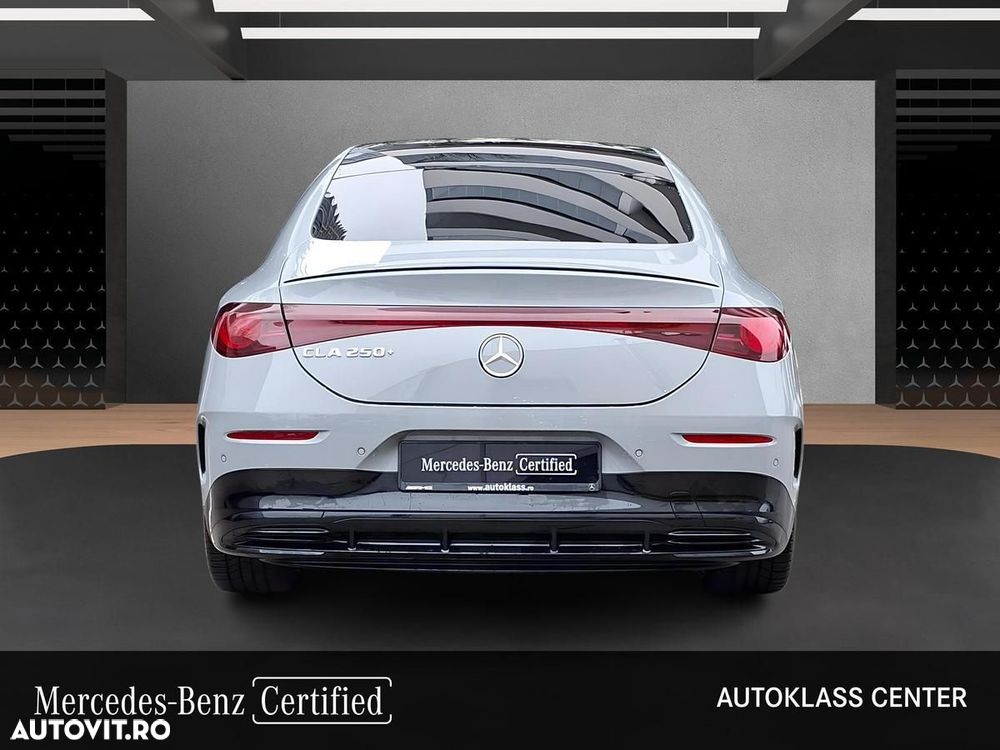 Mercedes-Benz CLA - 5
