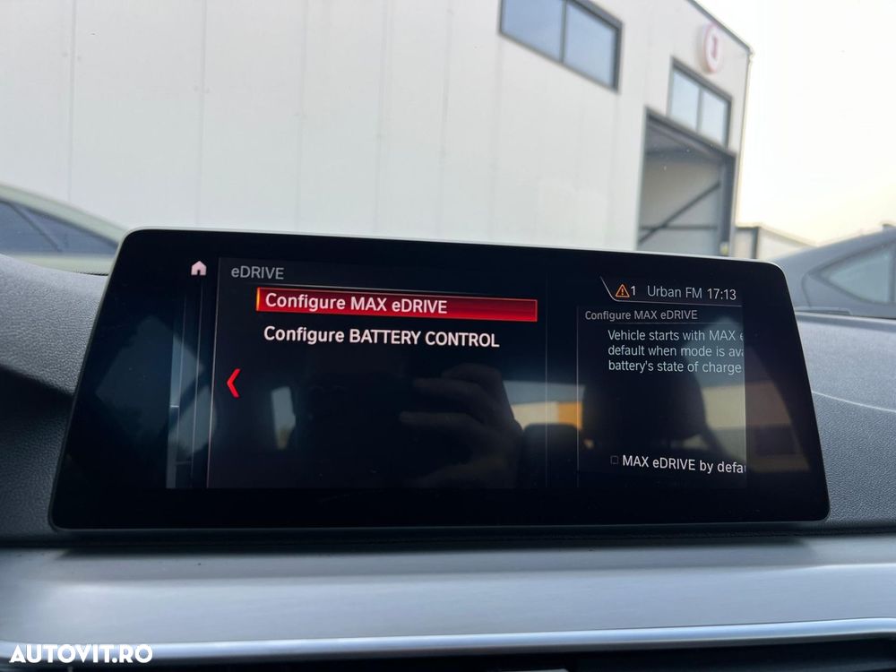 BMW Seria 5 530e AT PHEV - 33