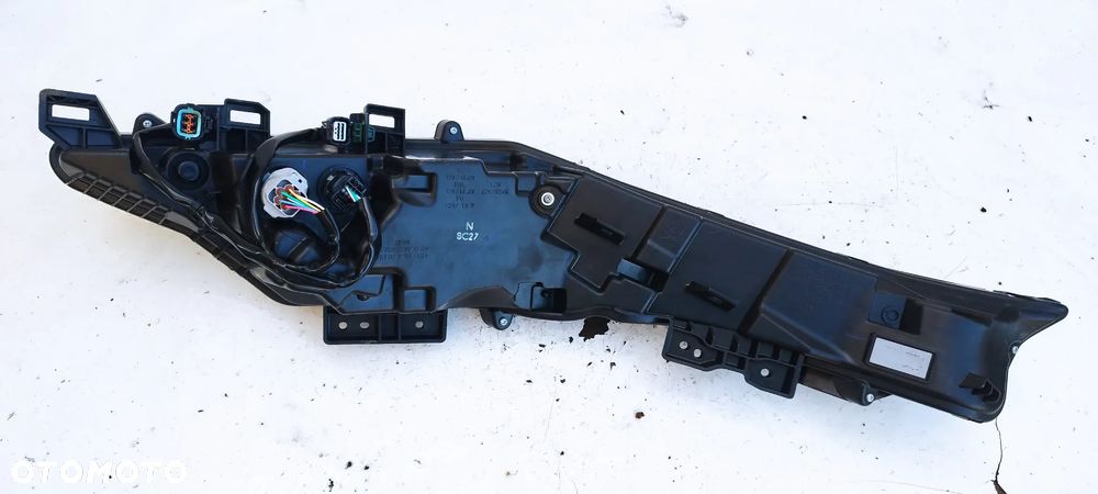 Nissan Ariya 2021- Dzienna Led Prawa Kompletna Oryginał W5752 - 3