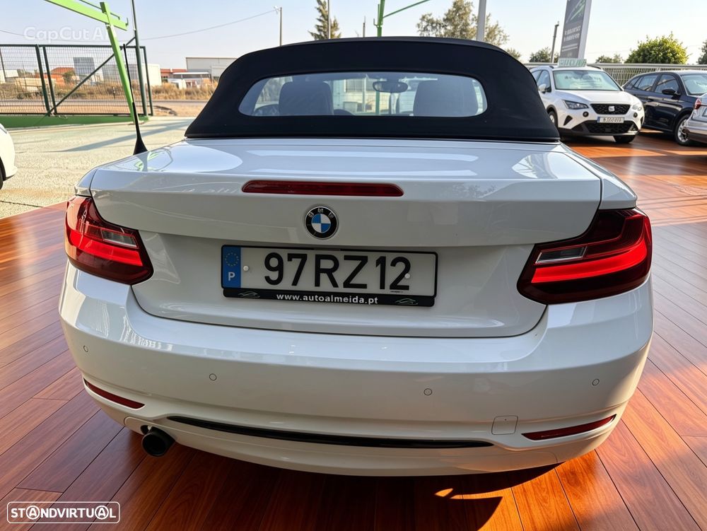BMW 218 i Cabrio Line Sport Auto - 6