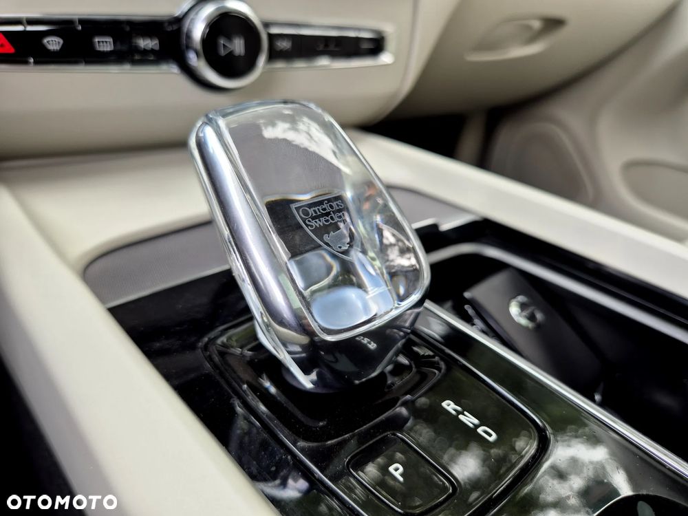 Volvo XC 60 B4 D Geartronic Inscription - 19