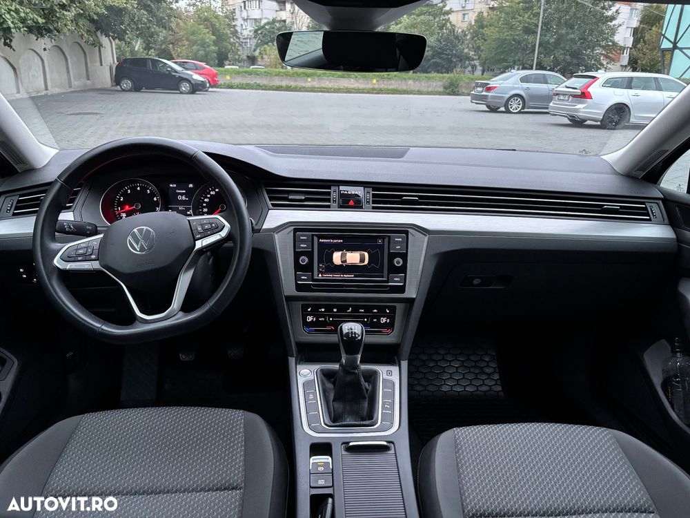 Volkswagen Passat 1.5 TSI ACT Advance - 11