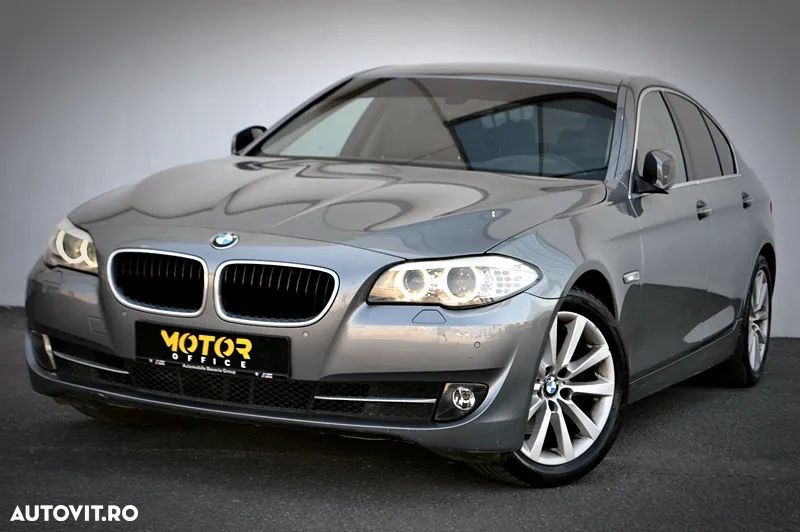 BMW Seria 5 520d Aut. - 1