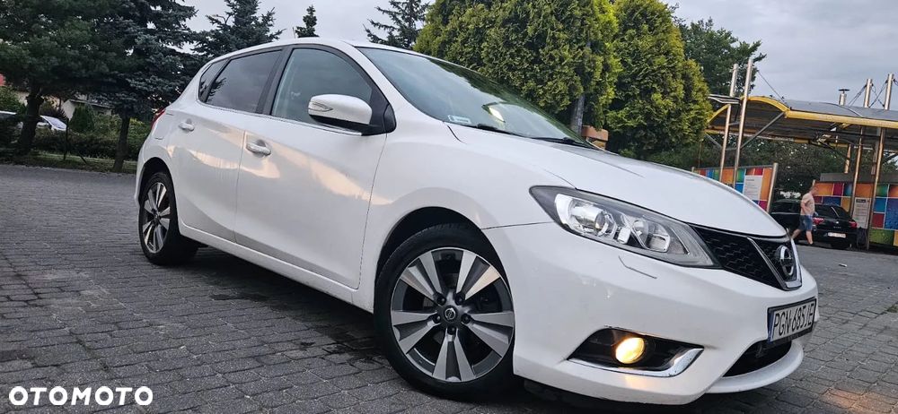 Nissan Pulsar - 2