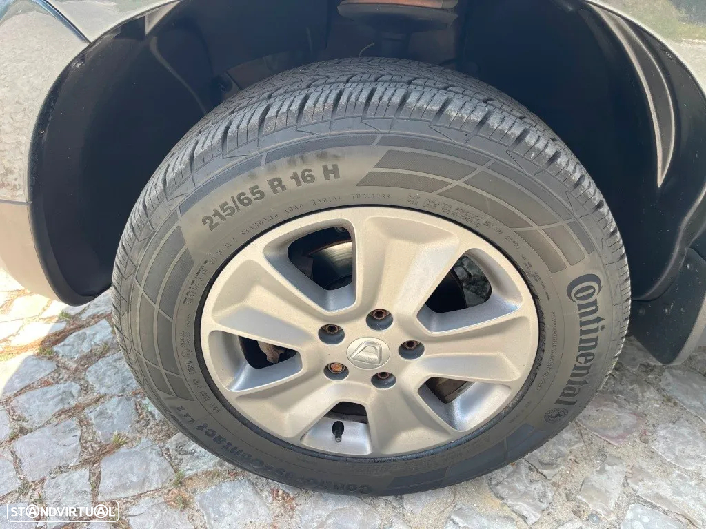 Dacia Duster 1.5 dCi SL Urban Explorer - 9