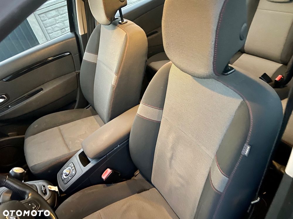 Renault Grand Scenic - 7