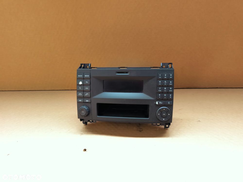 Radio Mercedes Sprinter w906 lift - 1