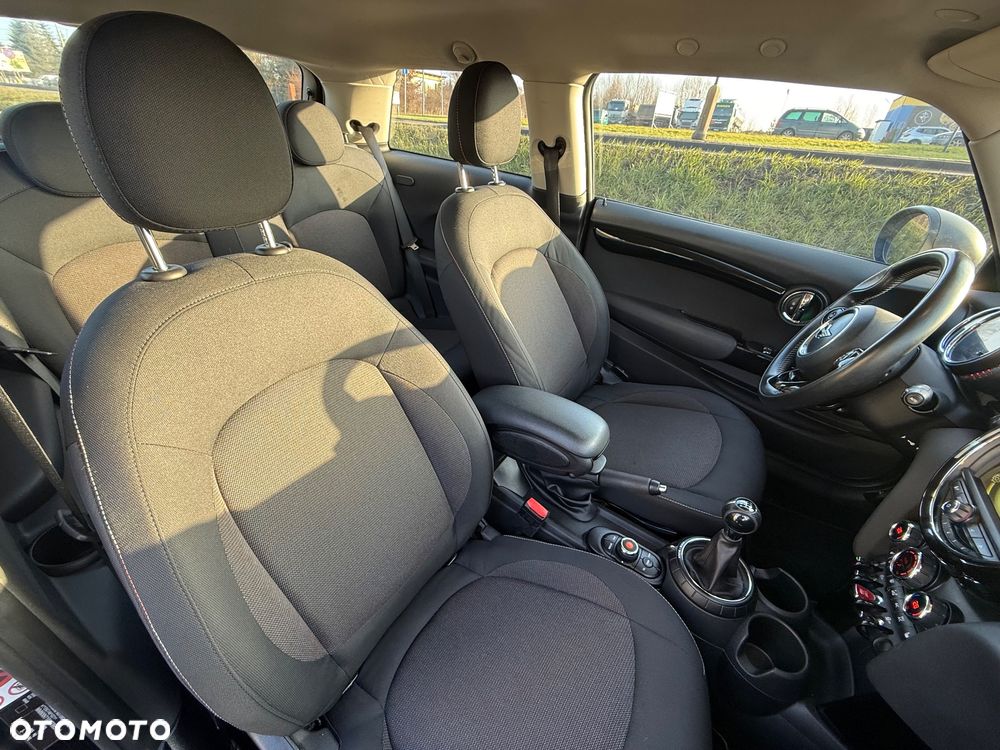 MINI ONE Blackyard - 7