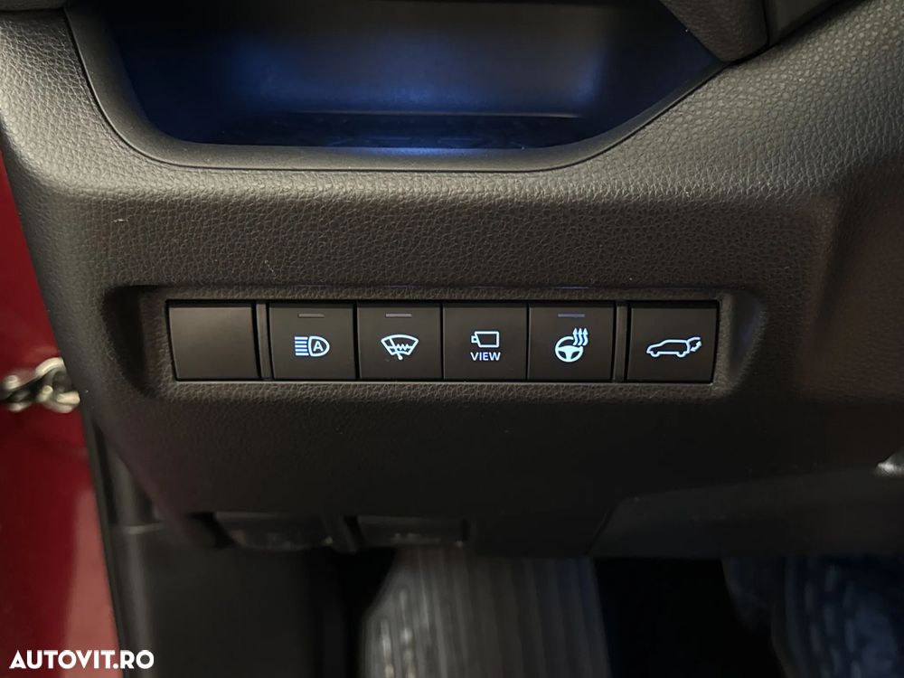 Toyota RAV4 - 16