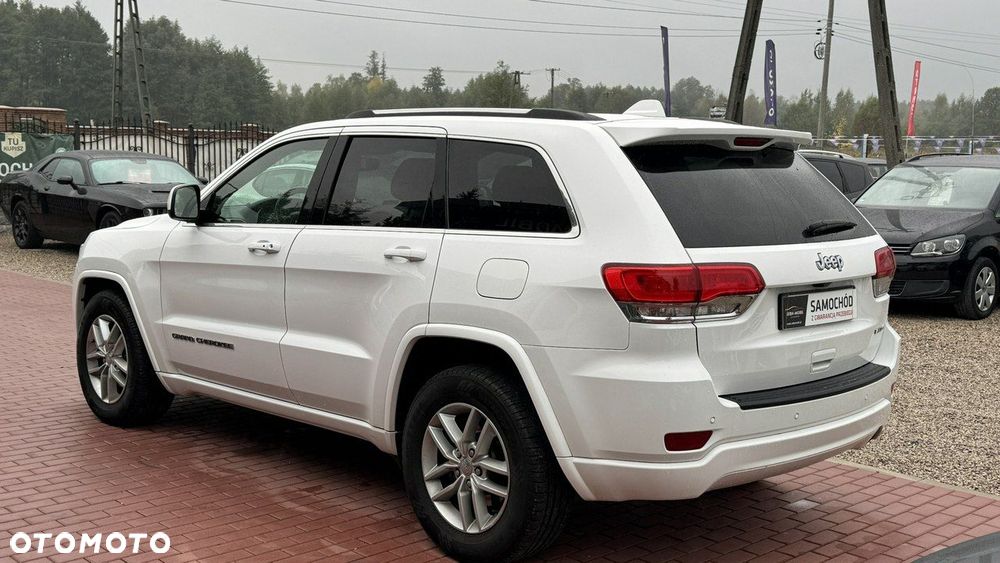 Jeep Grand Cherokee - 9