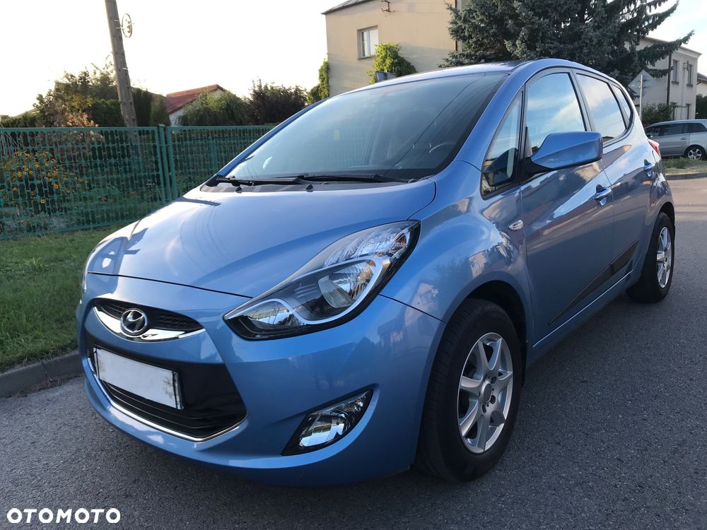Hyundai ix20 1.4 Premium - 19