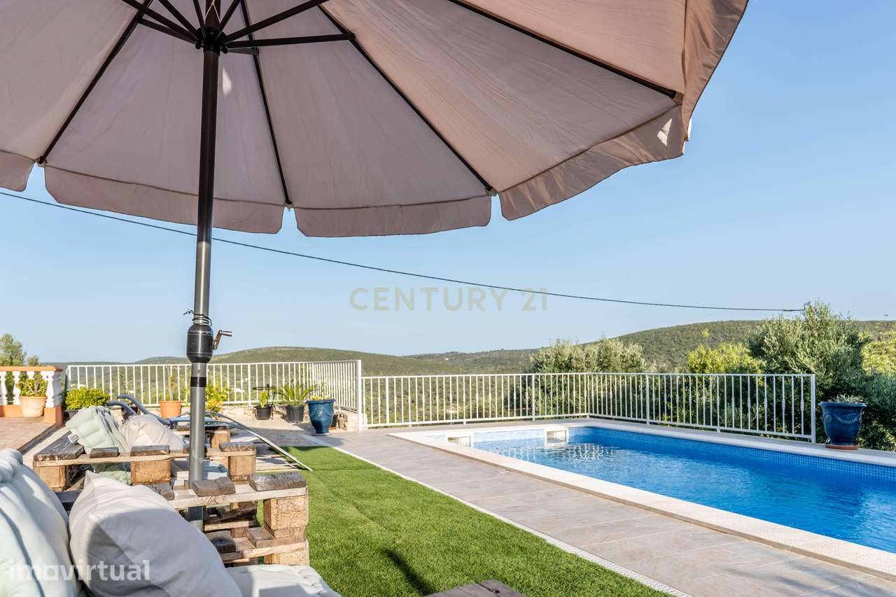 Moradia T3 com piscina e garagem - Cleranes Loulé - Grande imagem: 3/45