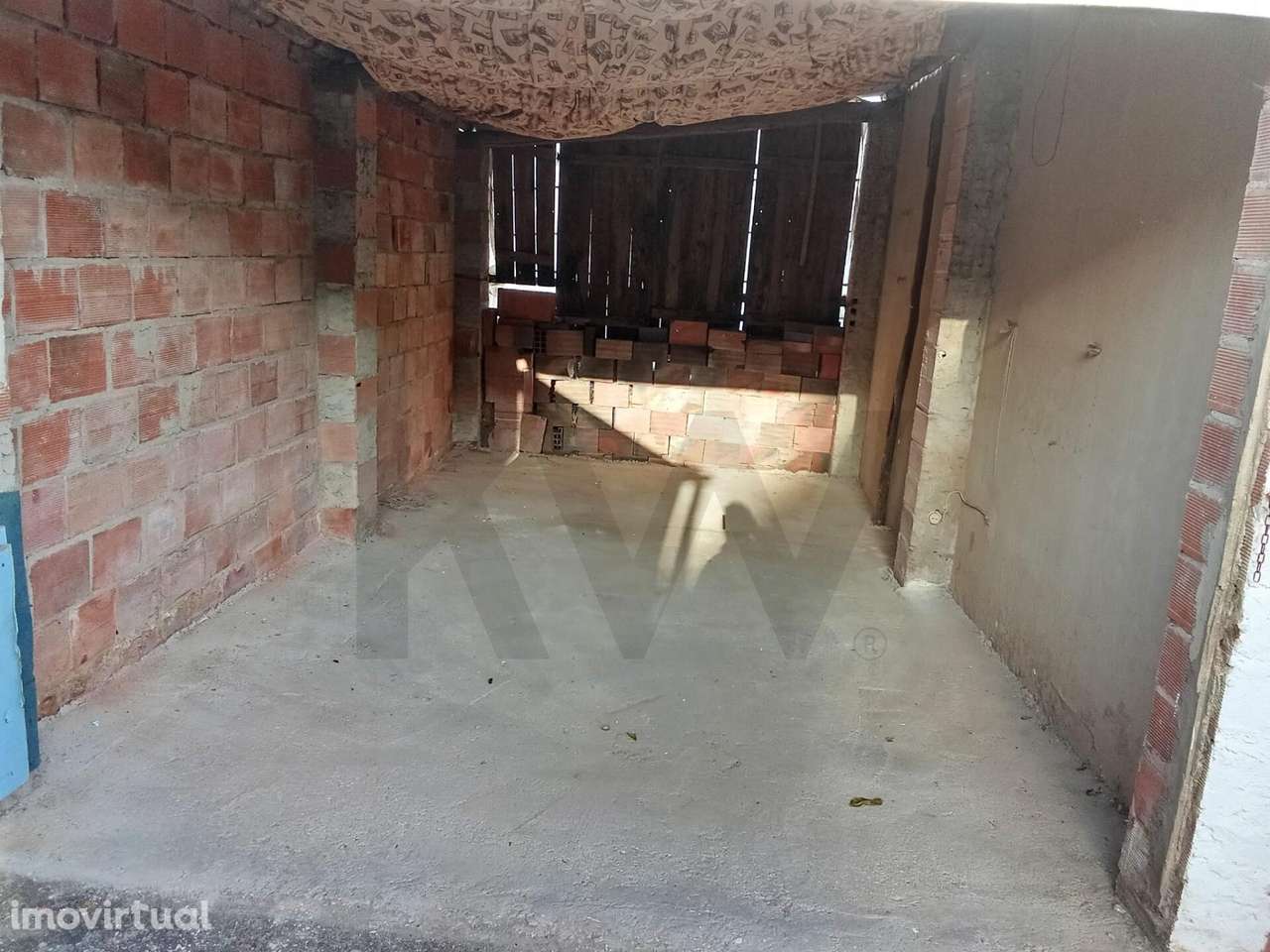 Moradia térrea T2+2 em Vila Facaia - Grande imagem: 3/20