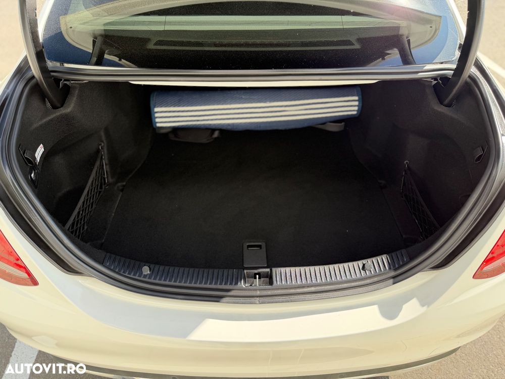 Mercedes-Benz C 220 d 4M T-Modell Aut - 6