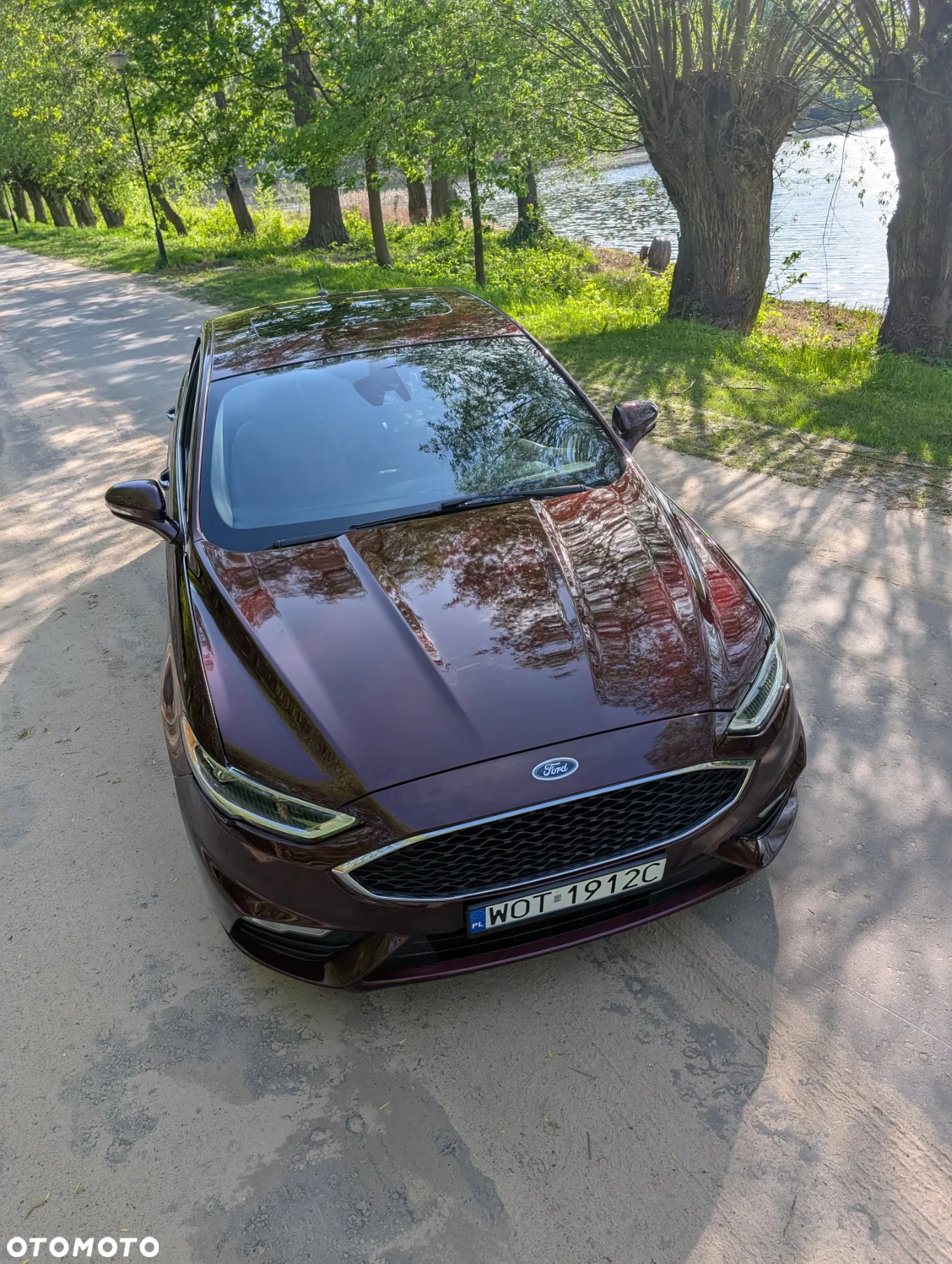 Ford Fusion - 2