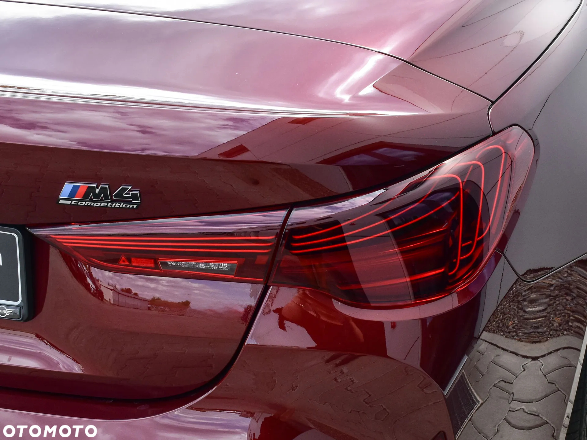 BMW M4 Competition M xDrive - 11