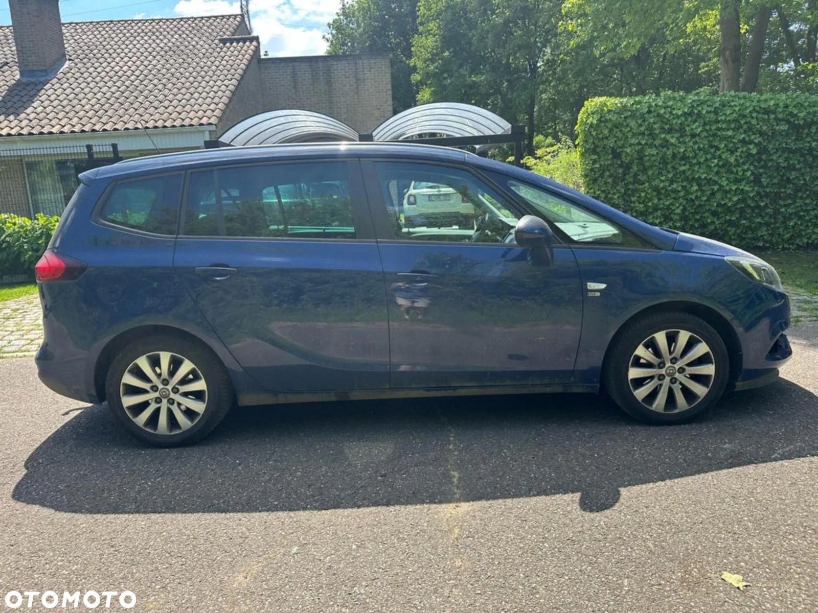 Opel Zafira - 1
