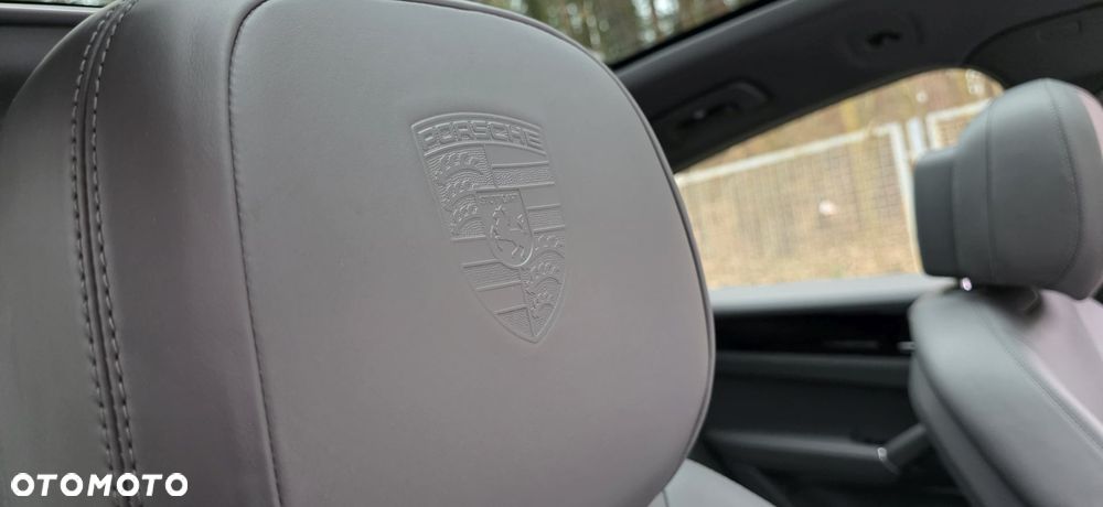 Porsche Cayenne Standard - 16