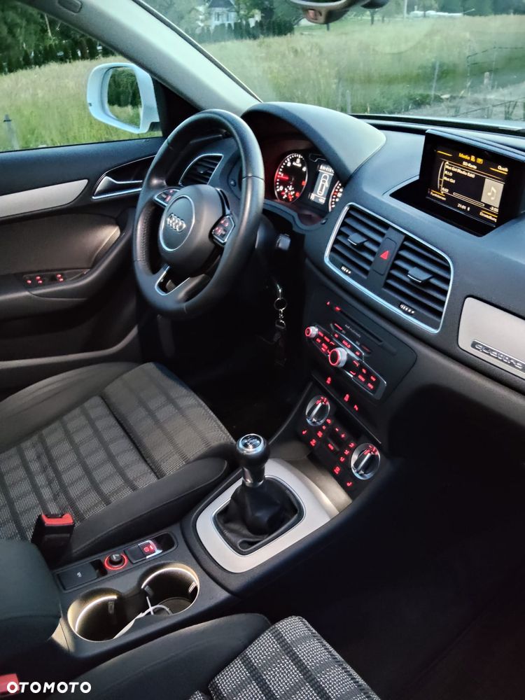 Audi Q3 - 10