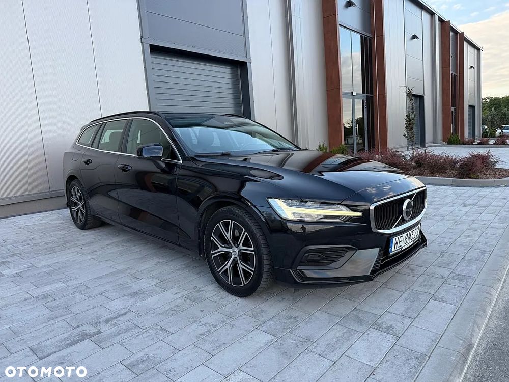 Volvo V60 B3 B Plus Dark - 3