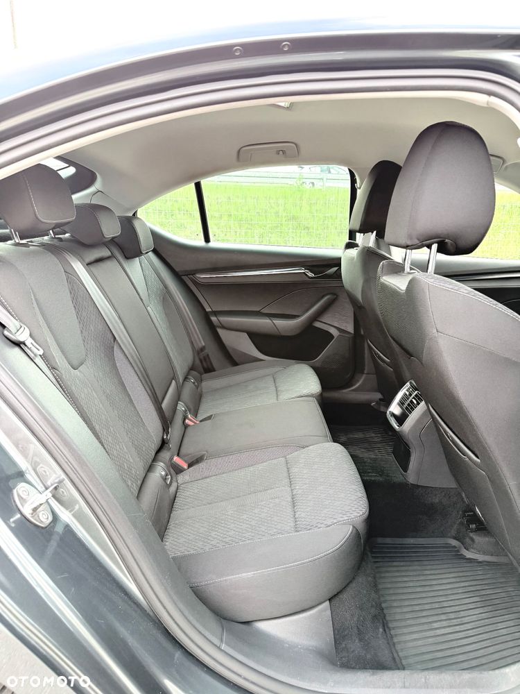 Skoda Octavia 1.4 TSI Plug-In Hybrid Style DSG - 8