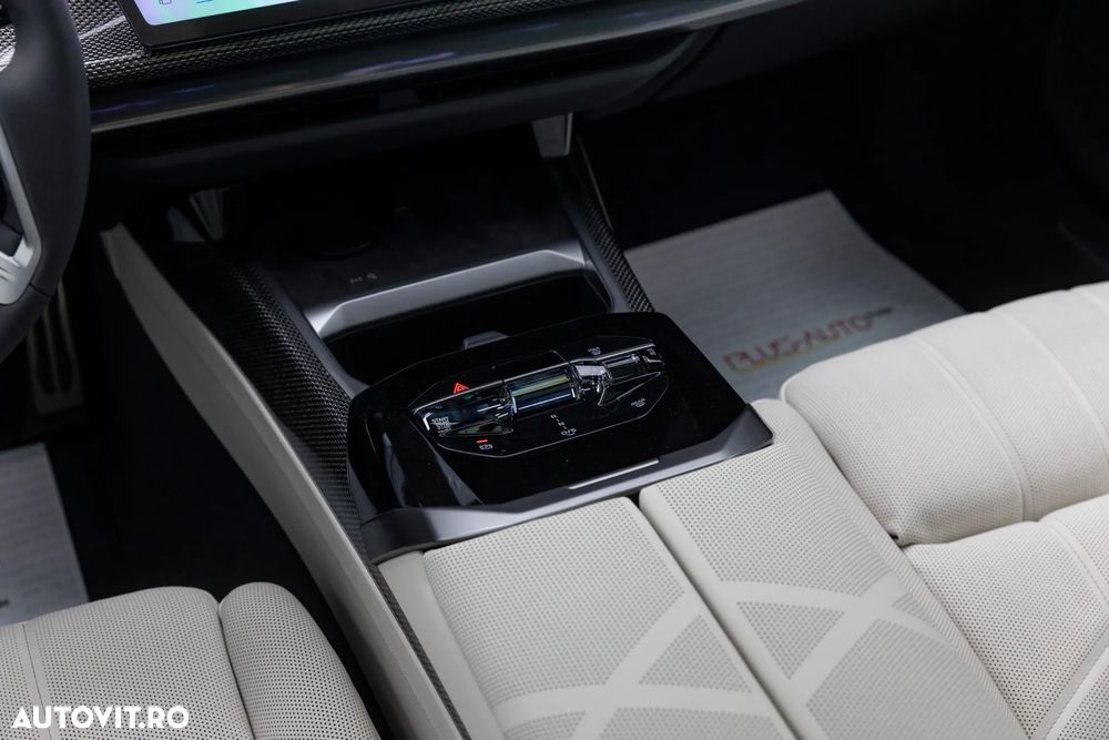 BMW Seria 7 740 xDrive MHEV - 34