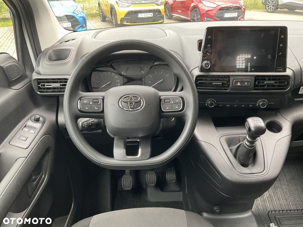 Toyota PROACE CITY - 12