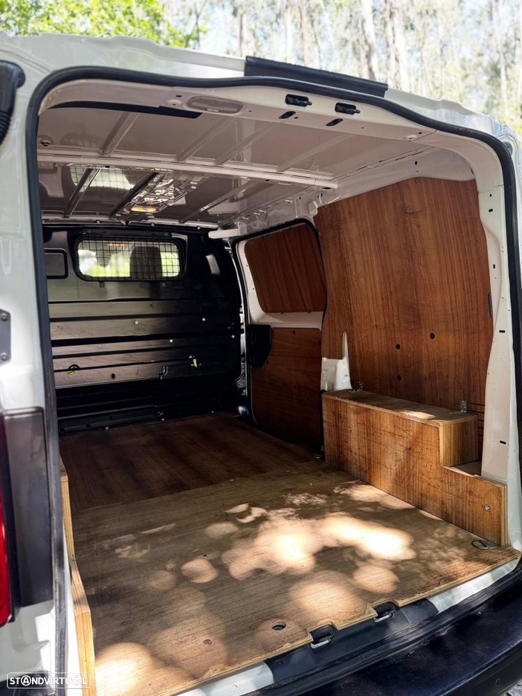 Citroën Jumpy 2.0 BlueHDi M EAT8 - 15