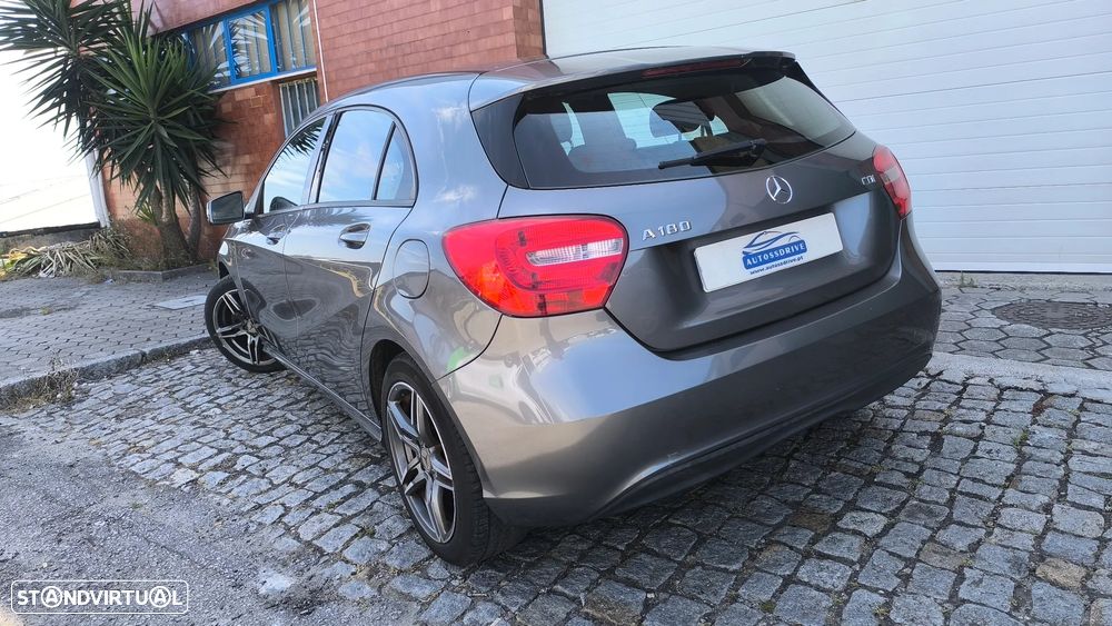 Mercedes-Benz A 180 CDI BlueEFFICIENCY - 15