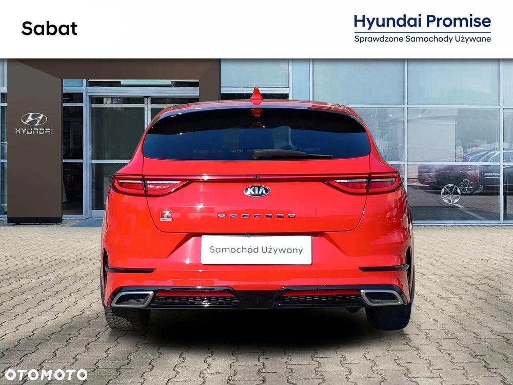 Kia ProCeed - 8