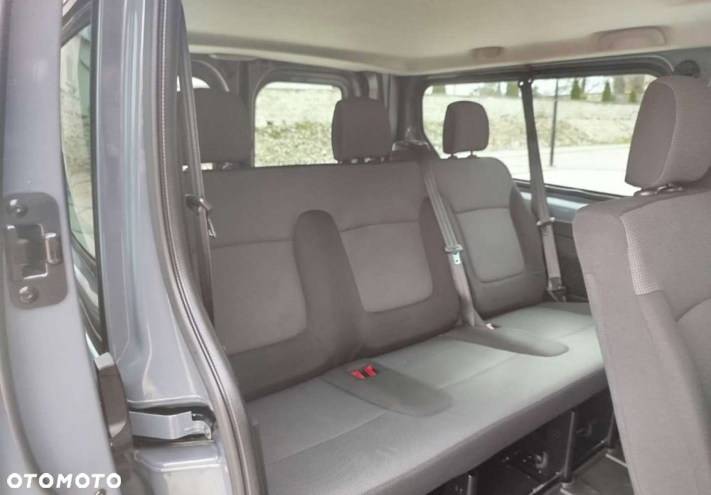 Renault Trafic - 26