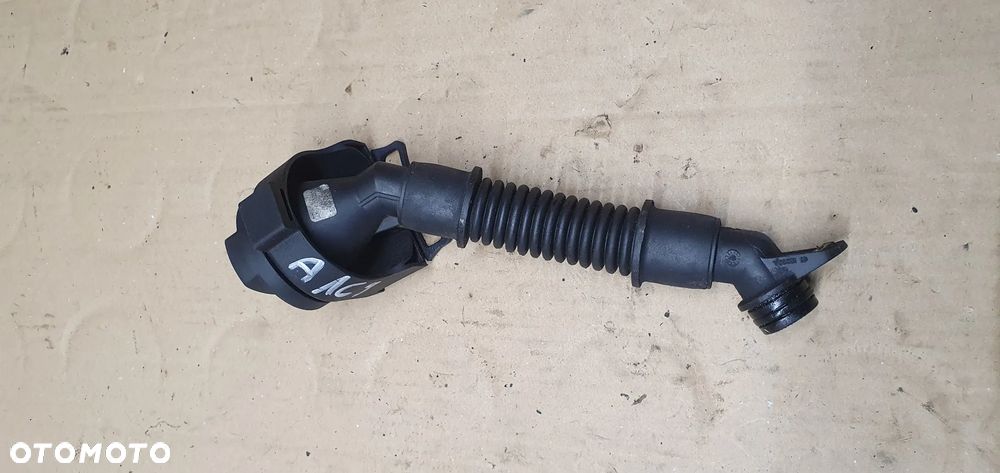 Wlew oleju korek Mercedes W169 2.0 CDI A6400100369 - 2