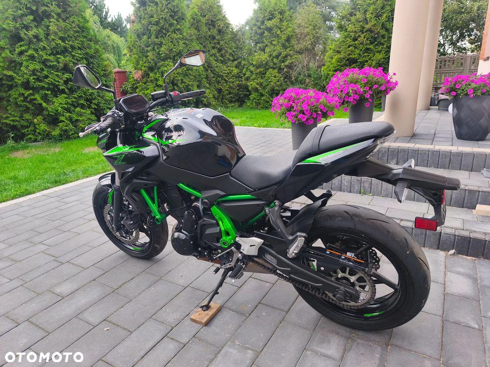 Kawasaki Z 650 - 6