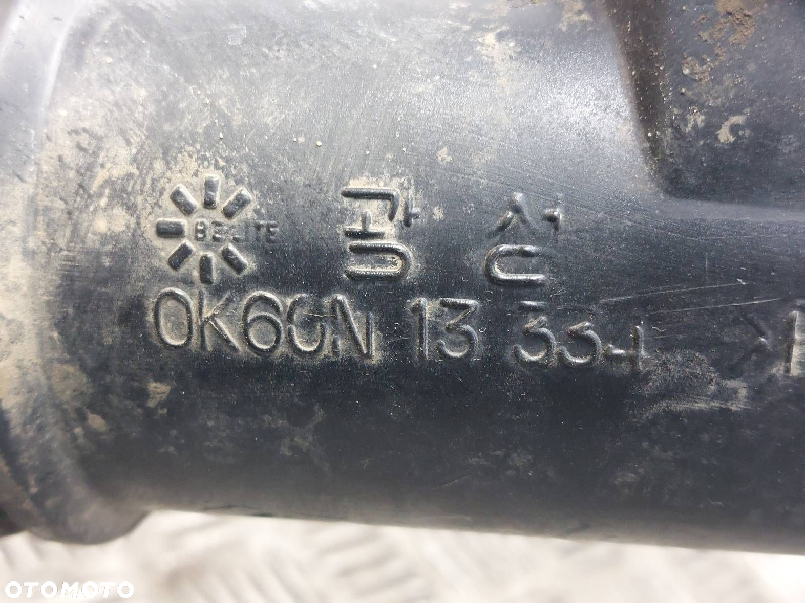 OBUDOWA FILTRA POWIETRZA + RURA DOLOT KIA BONGO K2700 II LIFT 2.7 D - 3
