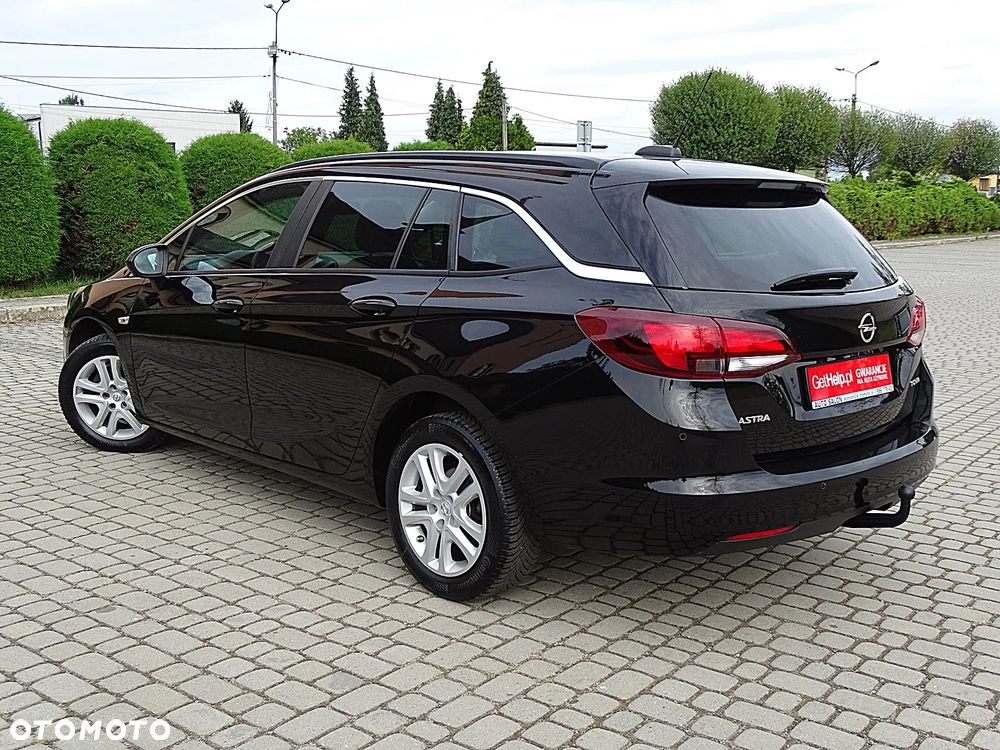 Opel Astra 1.4 Turbo Innovation - 4