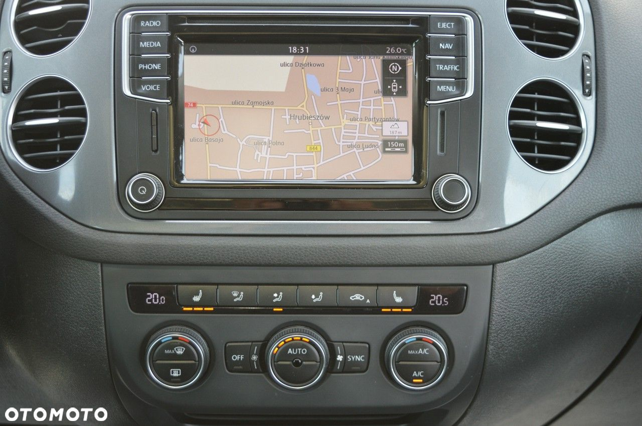 Volkswagen Tiguan - 16