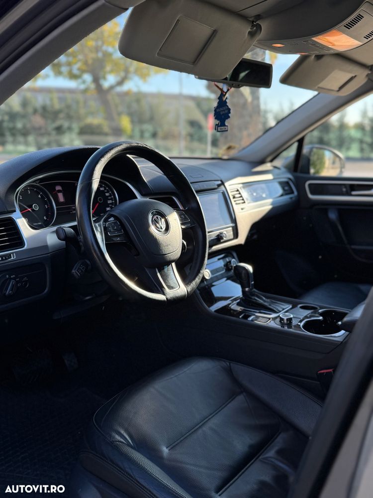 Volkswagen Touareg - 5