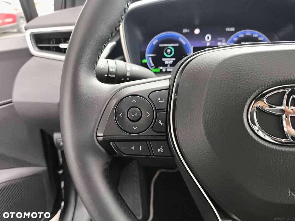 Toyota Corolla 1.8 Hybrid Style - 17