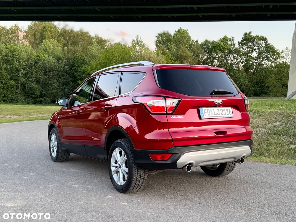 Ford Kuga 2.0 TDCi 2x4 Titanium - 5