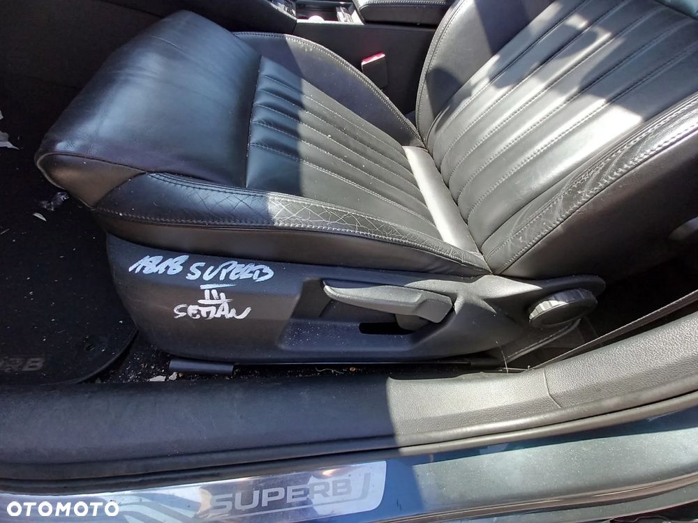 SKODA SUPERB III FOTELE KANAPA KOMPLET SKÓRY HB ELEKTRYKA - 4