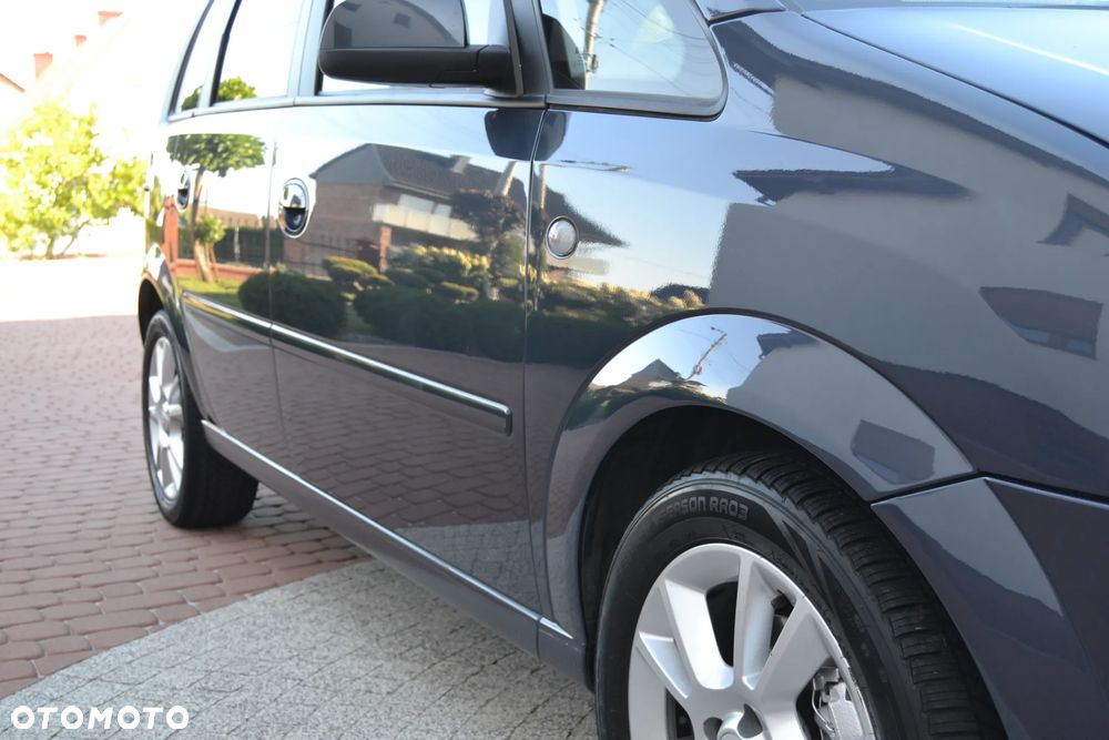 Ford Focus 1.6 TI-VCT Titanium - 19