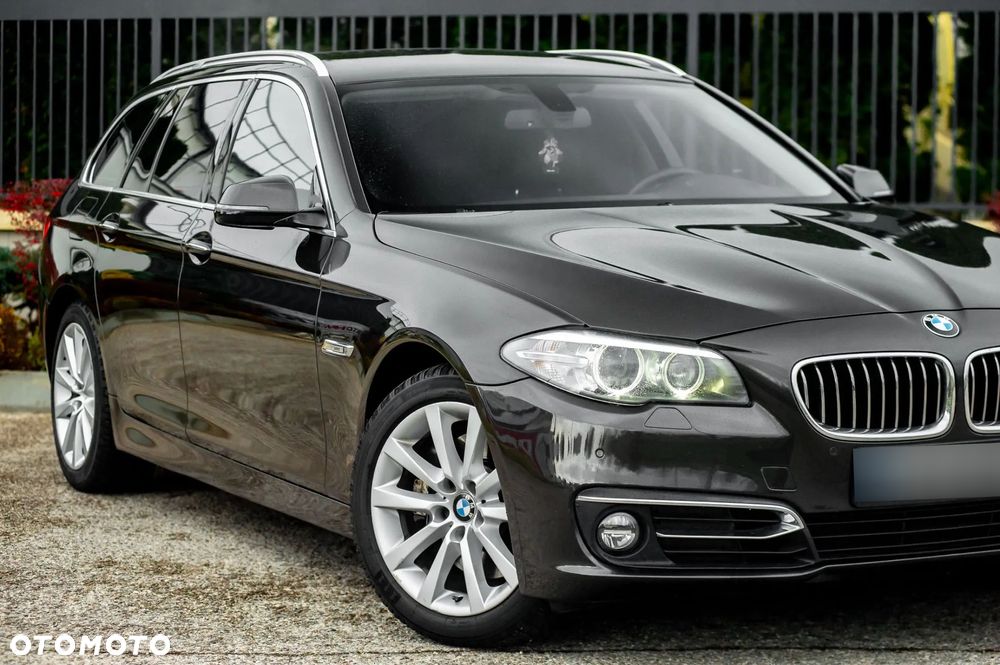BMW Seria 5 530d Sport-Aut Luxury Line - 34