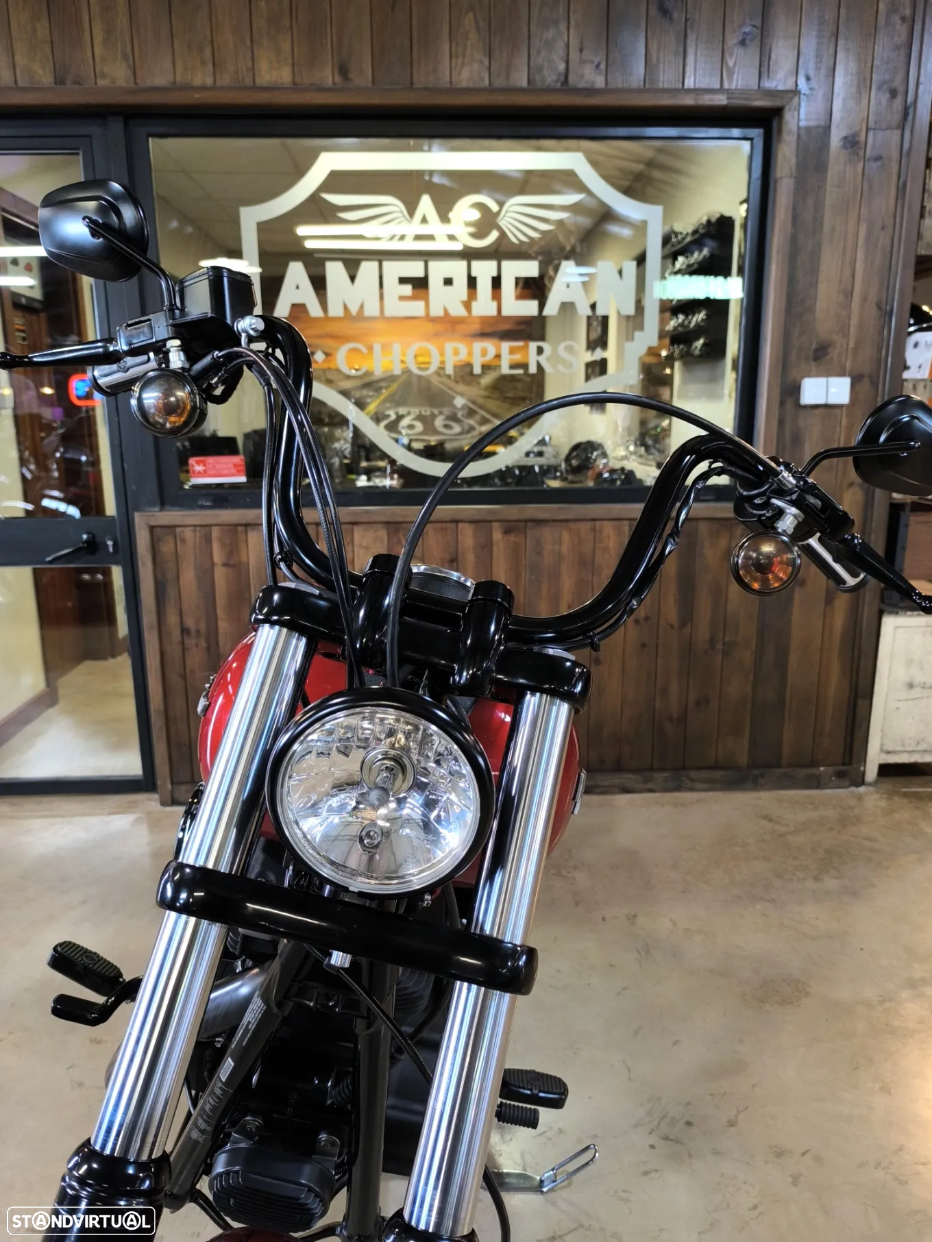 Harley-Davidson Dyna STREET BOB - 8